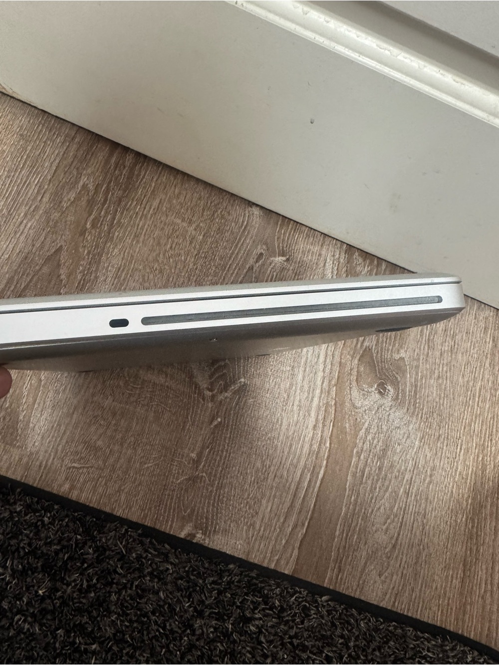 Apple MacBook Pro A1278 - Picture 6 of 10